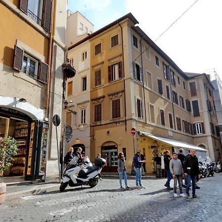 Rent In Rome Trevi Fountain Suite المظهر الخارجي الصورة