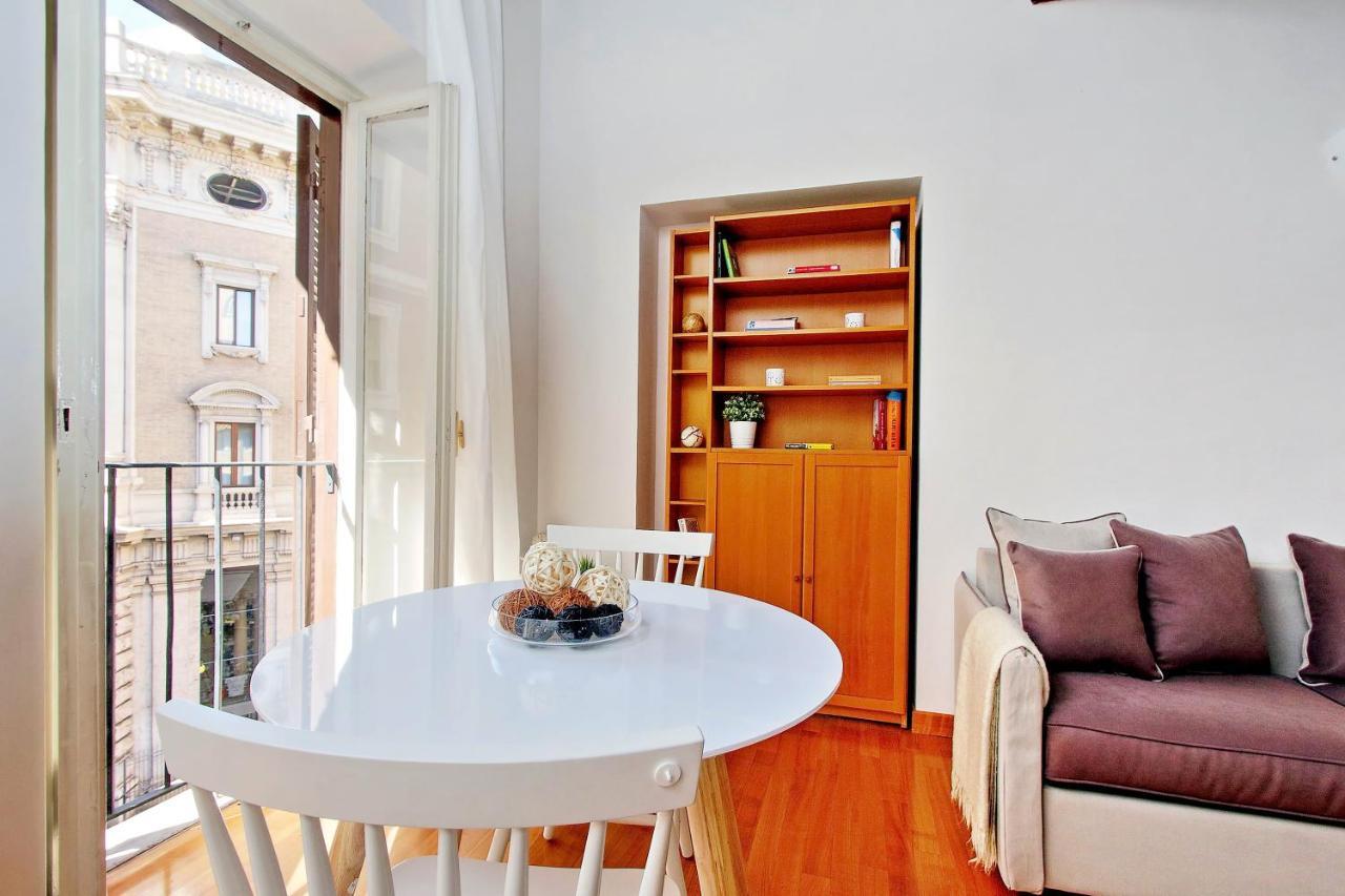 Rent In Rome Trevi Fountain Suite المظهر الخارجي الصورة